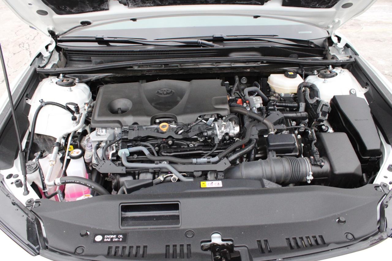 2025 Toyota Camry Hybrid SE Upgrade Hybrid 2.5L No Accident Clean Carfax Photo