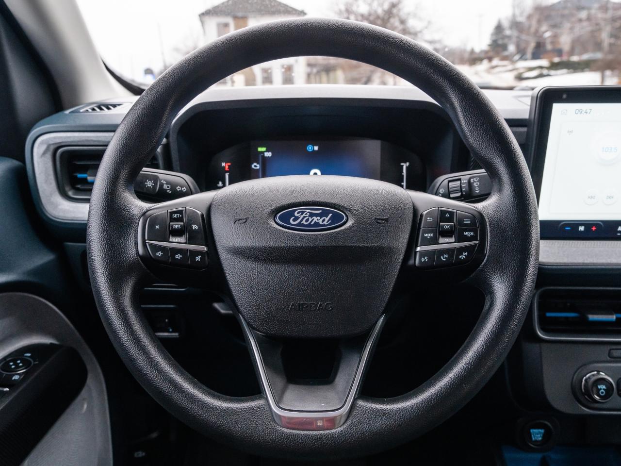 2025 Ford Maverick XLT AWD SuperCrew   2SETS OF TIRES  ONE OWNER Photo