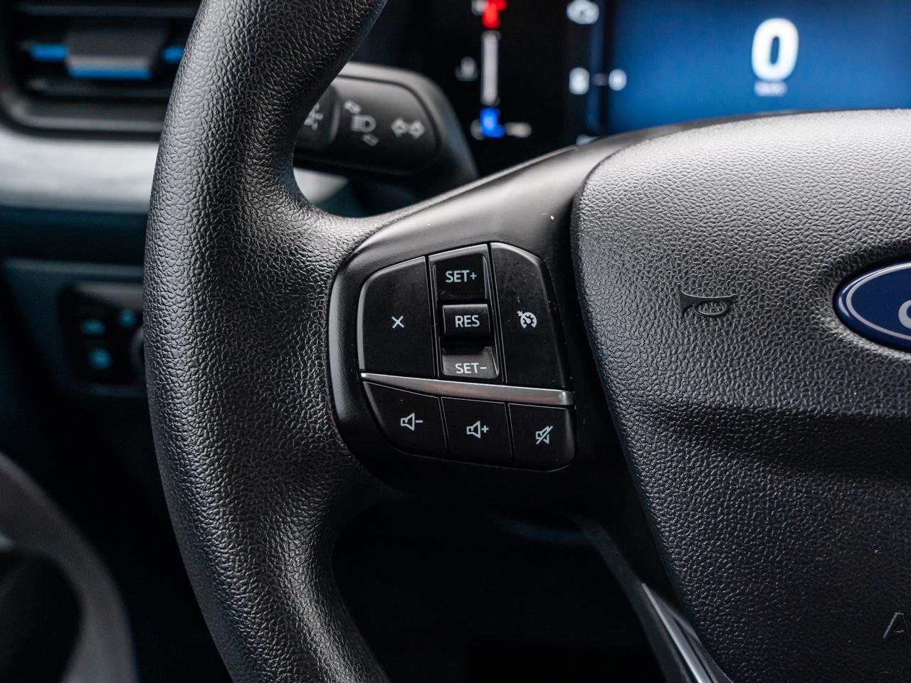 2025 Ford Maverick XLT AWD SuperCrew   2SETS OF TIRES  ONE OWNER Photo