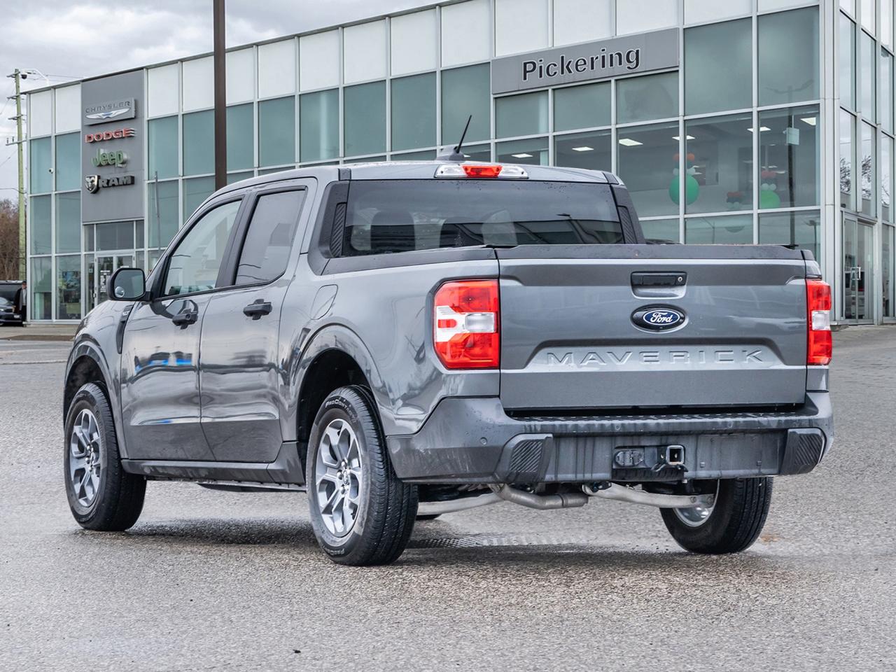 2025 Ford Maverick XLT AWD SuperCrew   2SETS OF TIRES  ONE OWNER Photo4