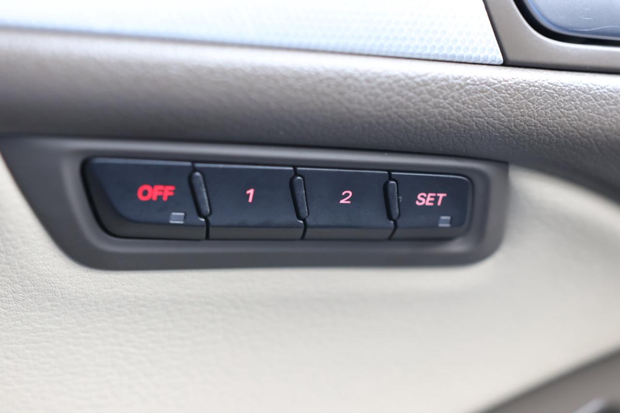 2016 Audi Q5 TECHNIK-QUATTRO/NAV/PANOROOF/BLIS/KEYLESS/MEM SEAT Photo