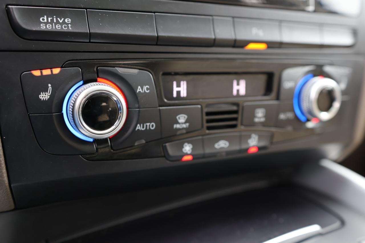 2016 Audi Q5 TECHNIK-QUATTRO/NAV/PANOROOF/BLIS/KEYLESS/MEM SEAT Photo