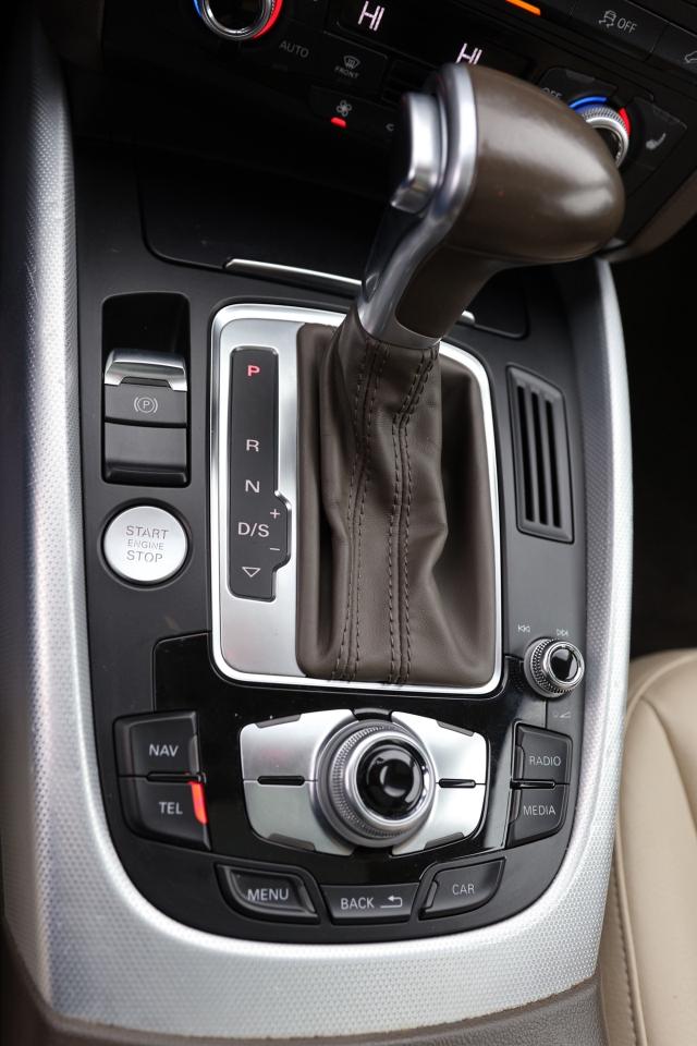 2016 Audi Q5 TECHNIK-QUATTRO/NAV/PANOROOF/BLIS/KEYLESS/MEM SEAT Photo