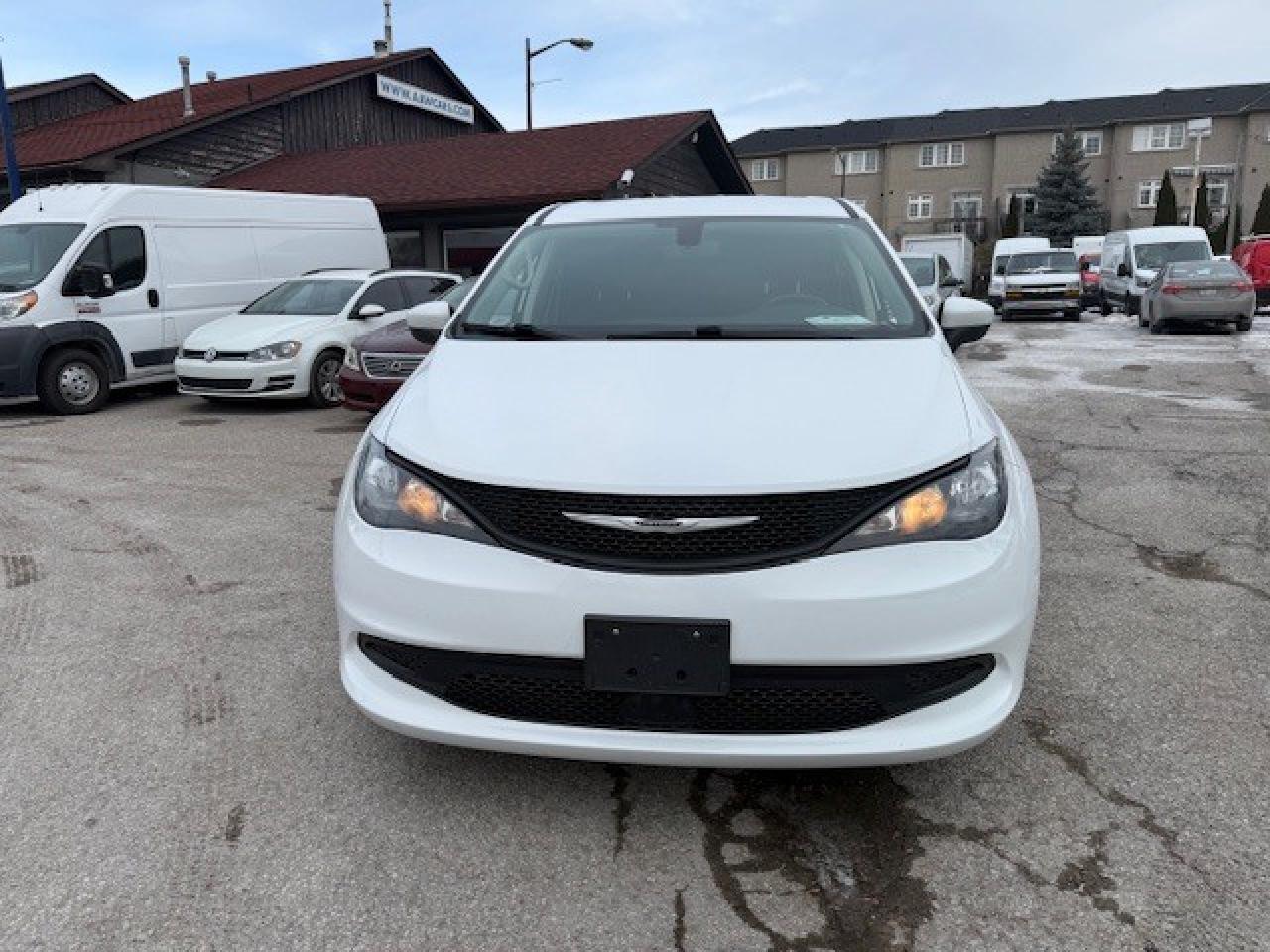 2022 Chrysler Grand Caravan SXT 2WD Photo