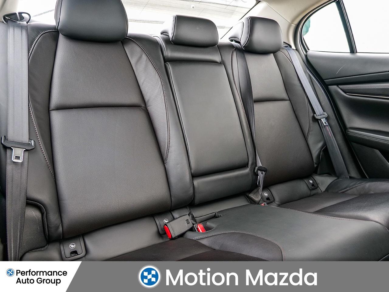 2021 Mazda MAZDA3 GT Auto i-ACTIV AWD   FRESH TRADE   CLEAN CARFAX Photo