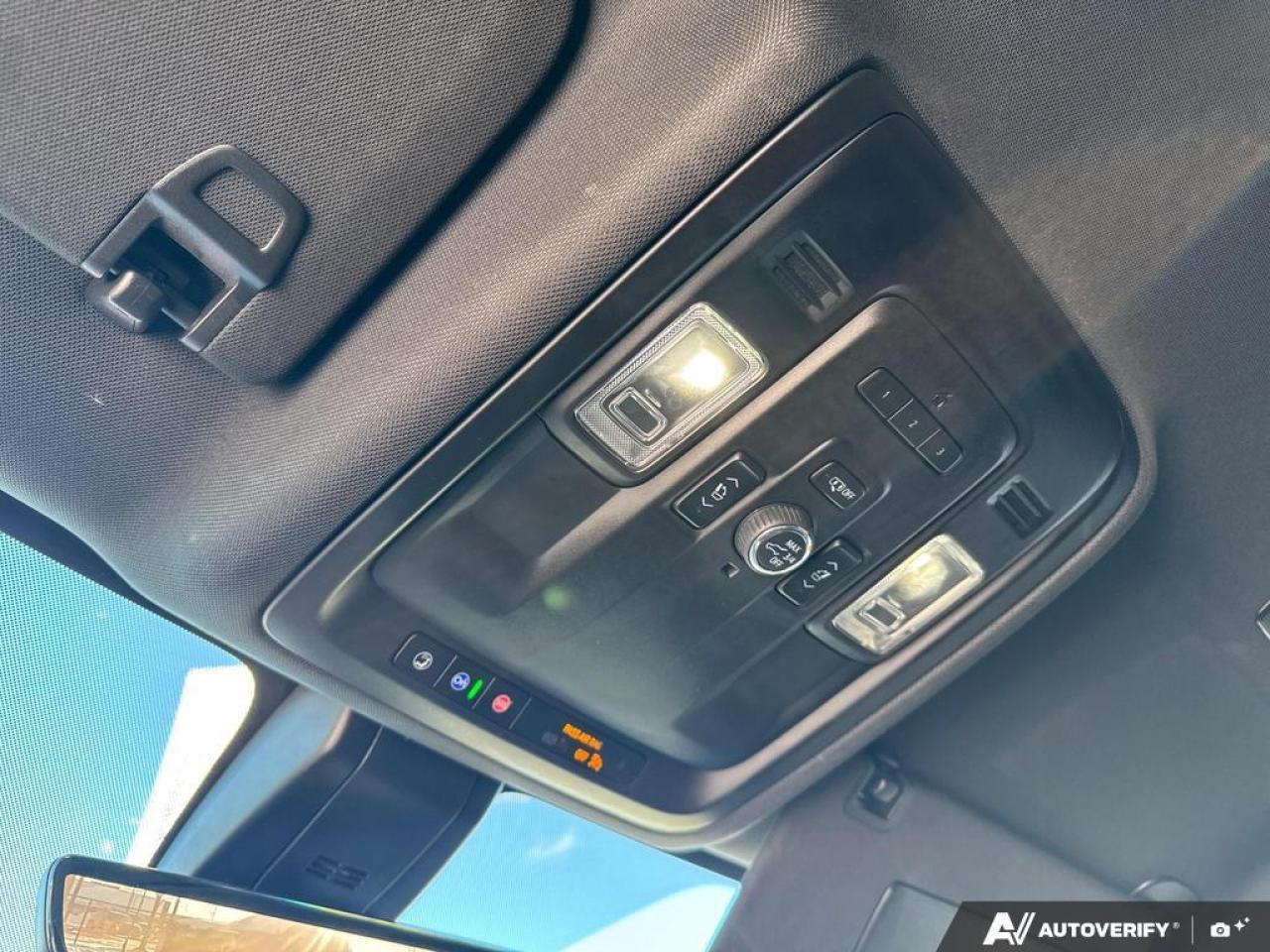 2021 Chevrolet Tahoe High Country   DURAMAX   VNT SEAT   APPLE CARPLAY Photo