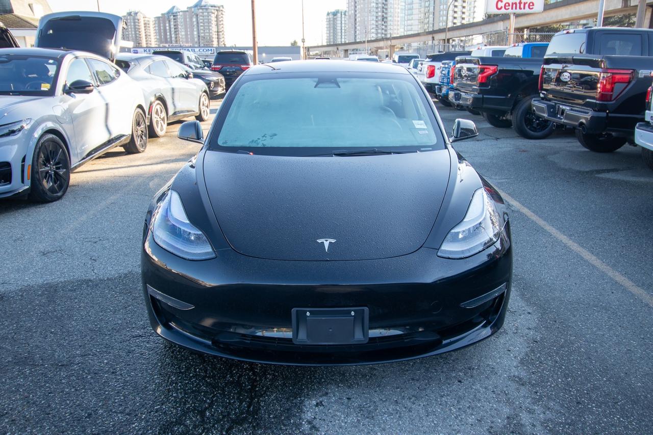 2023 Tesla Model 3 Long Range AWD Photo2