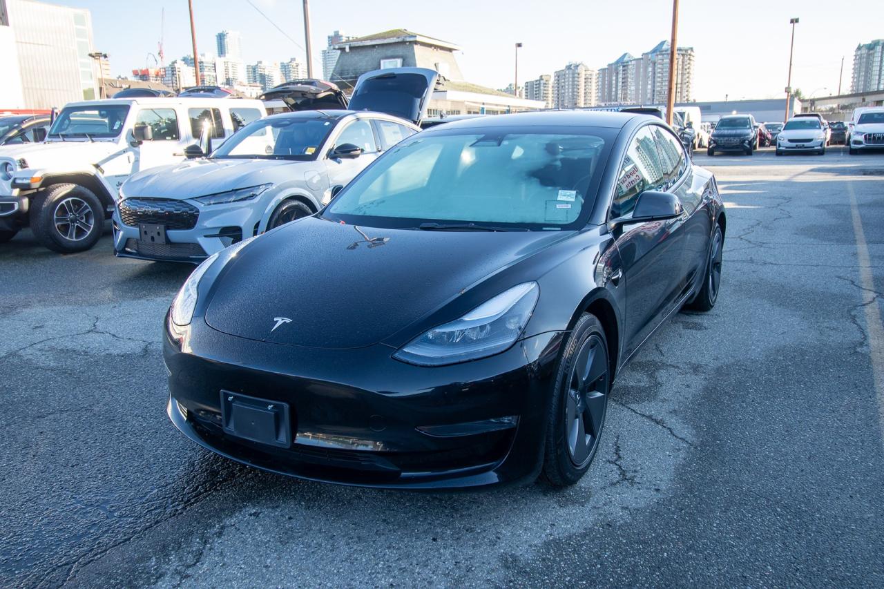 2023 Tesla Model 3 Long Range AWD Photo0