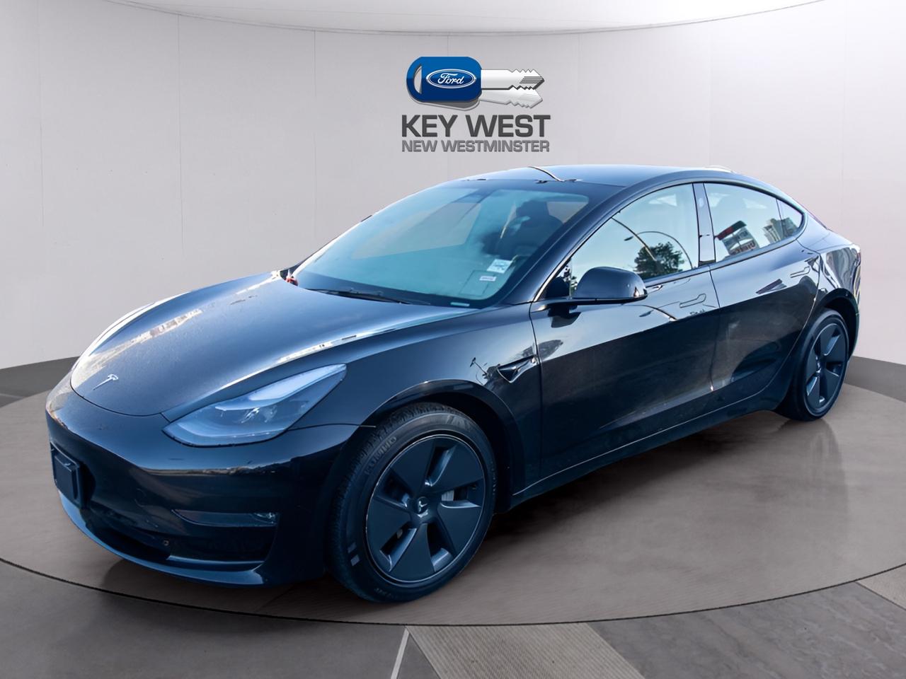 2023 Tesla Model 3 Long Range AWD Photo1