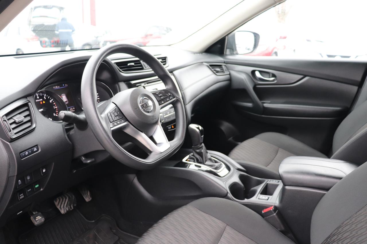 2020 Nissan Rogue SV AWD NO ACCIDENTS REMOTE STARTER CARPLAY B-SPOT Photo