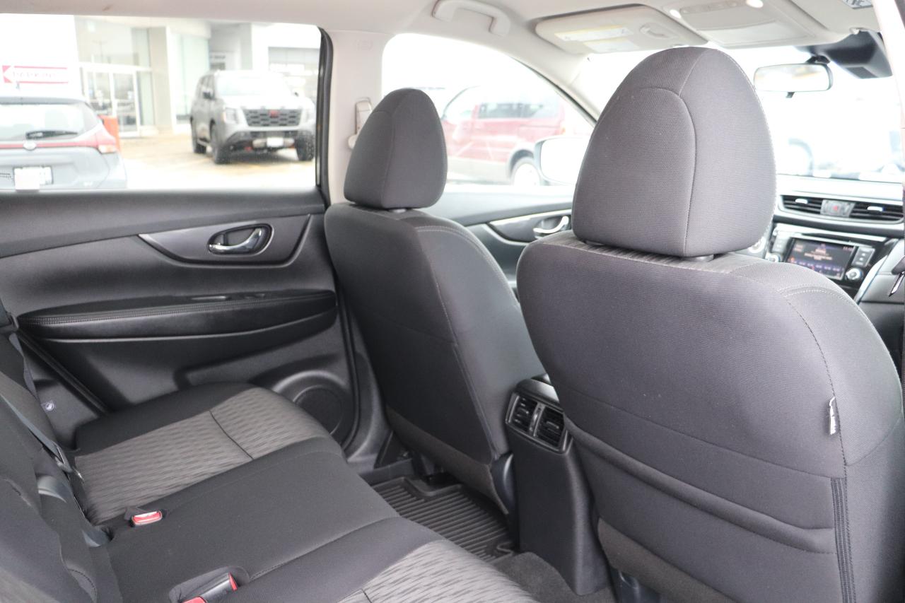 2020 Nissan Rogue SV AWD NO ACCIDENTS REMOTE STARTER CARPLAY B-SPOT Photo