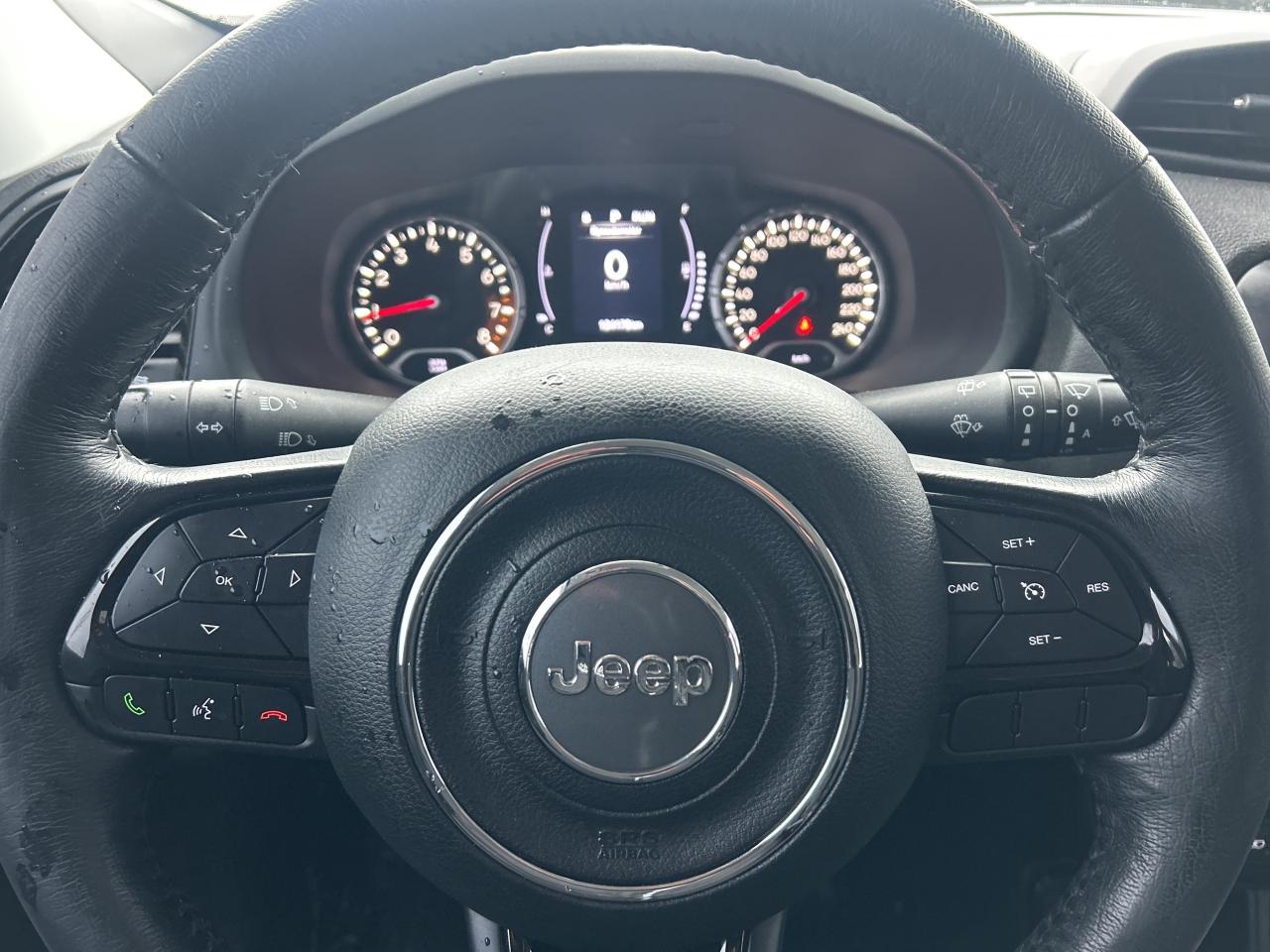 2018 Jeep Renegade Altitude w/Remote Start, Heated Seats/Steering Photo