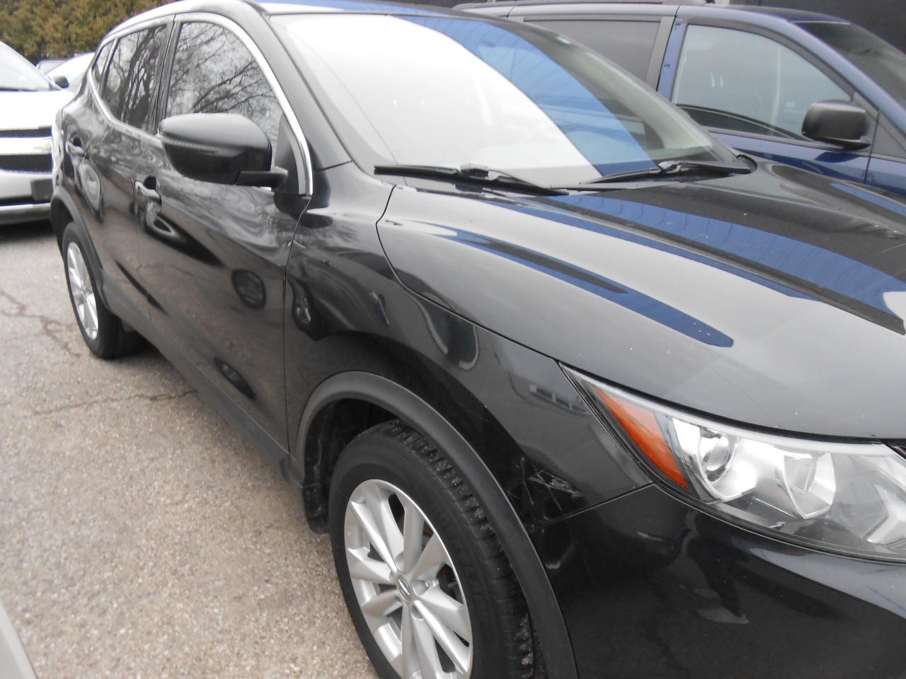 2018 Nissan Qashqai AWD S CVT Photo