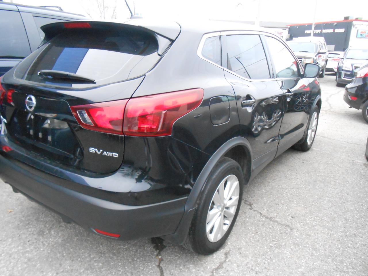 2018 Nissan Qashqai AWD S CVT Photo