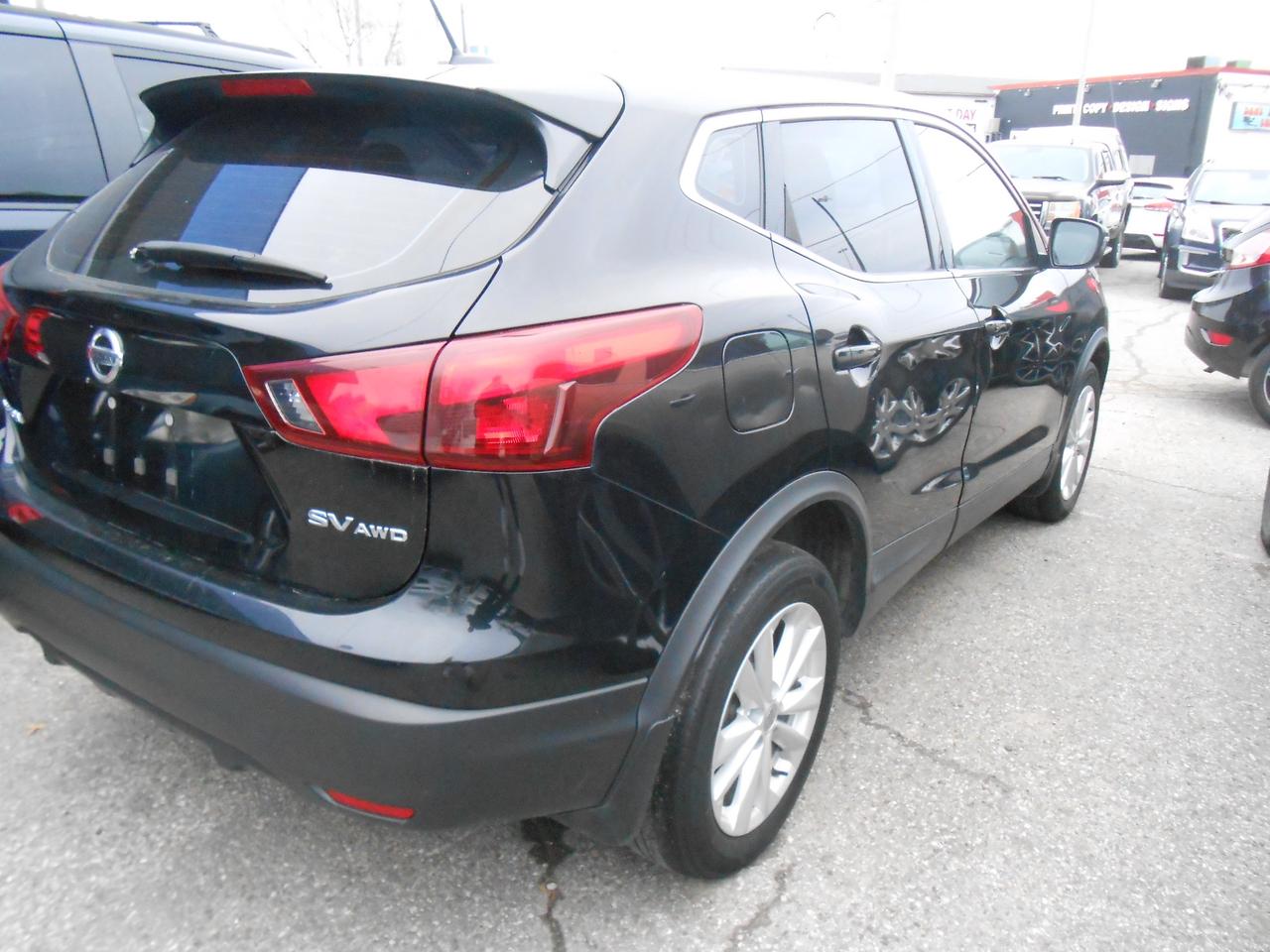 2018 Nissan Qashqai AWD S CVT Photo