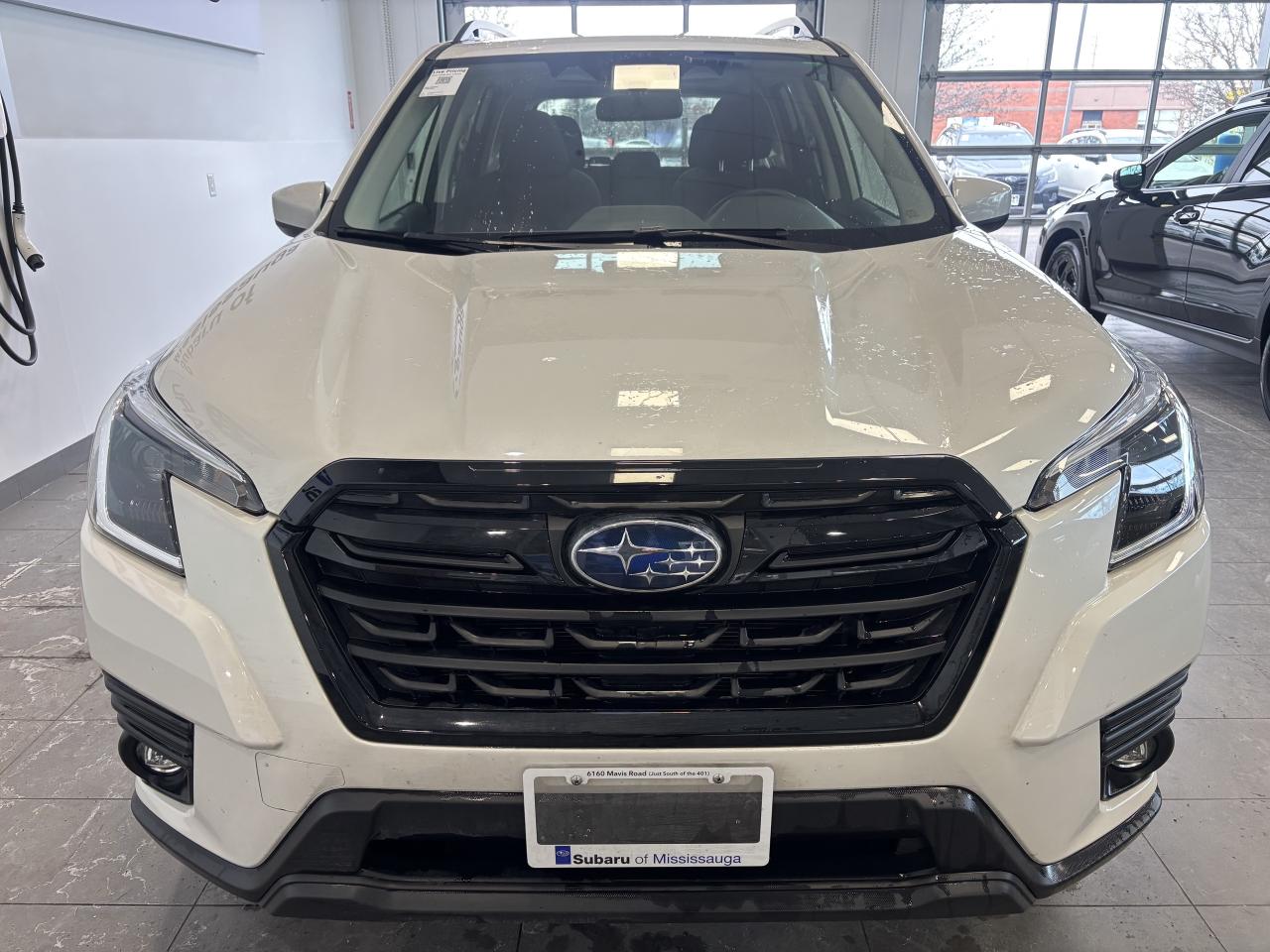 2024 Subaru Forester TOURING   ONE OWNER   CLEAN CARFAX   APPLE CARPLAY Photo