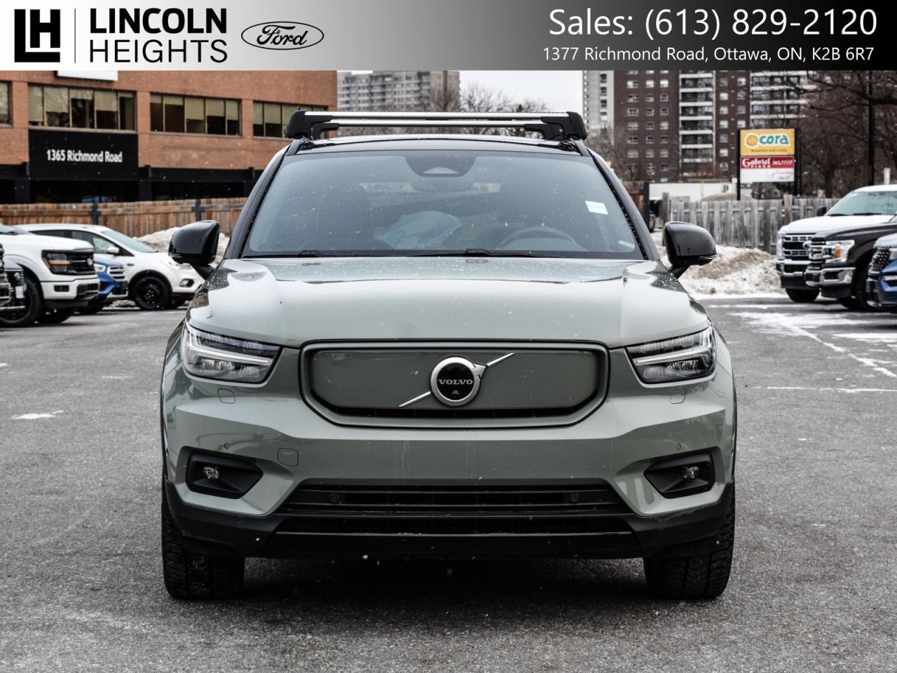 2022 Volvo XC40 Recharge Pure Electric  Photo