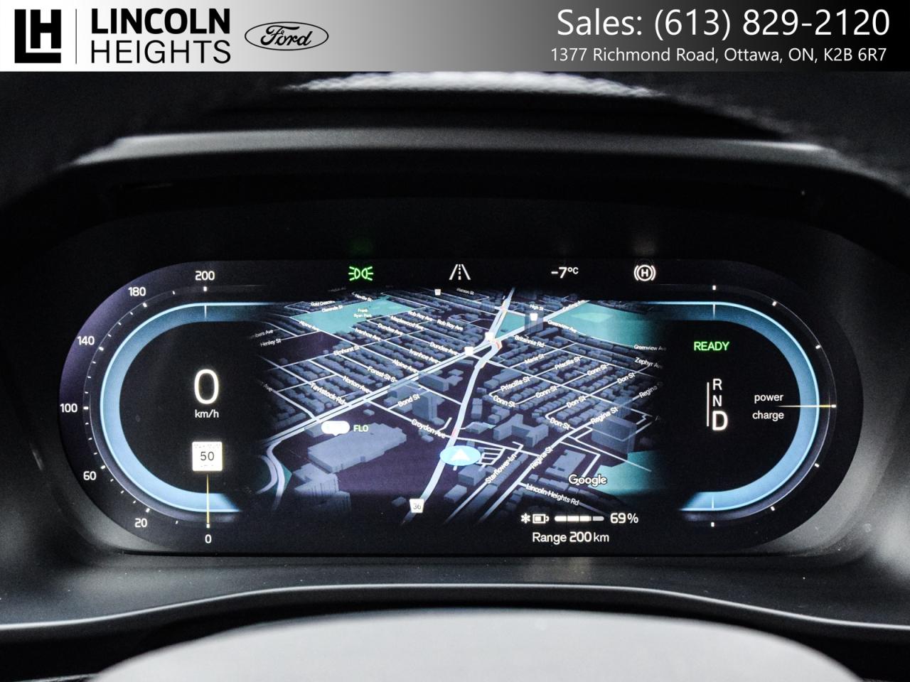 2022 Volvo XC40 Recharge Pure Electric  Photo