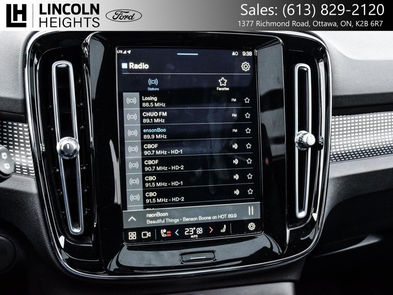 2022 Volvo XC40 Recharge Pure Electric  Photo