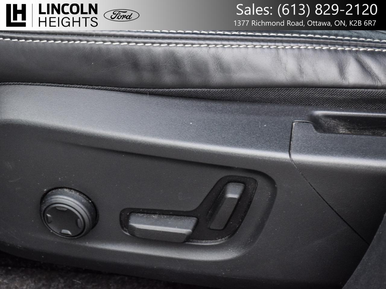 2022 Volvo XC40 Recharge Pure Electric  Photo