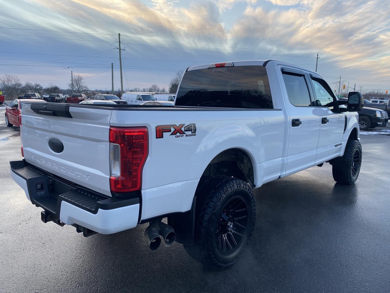2019 Ford F-350 XLT BDS LEVEL/WHEEL/TIRE/LEATHER PKG!! Photo4