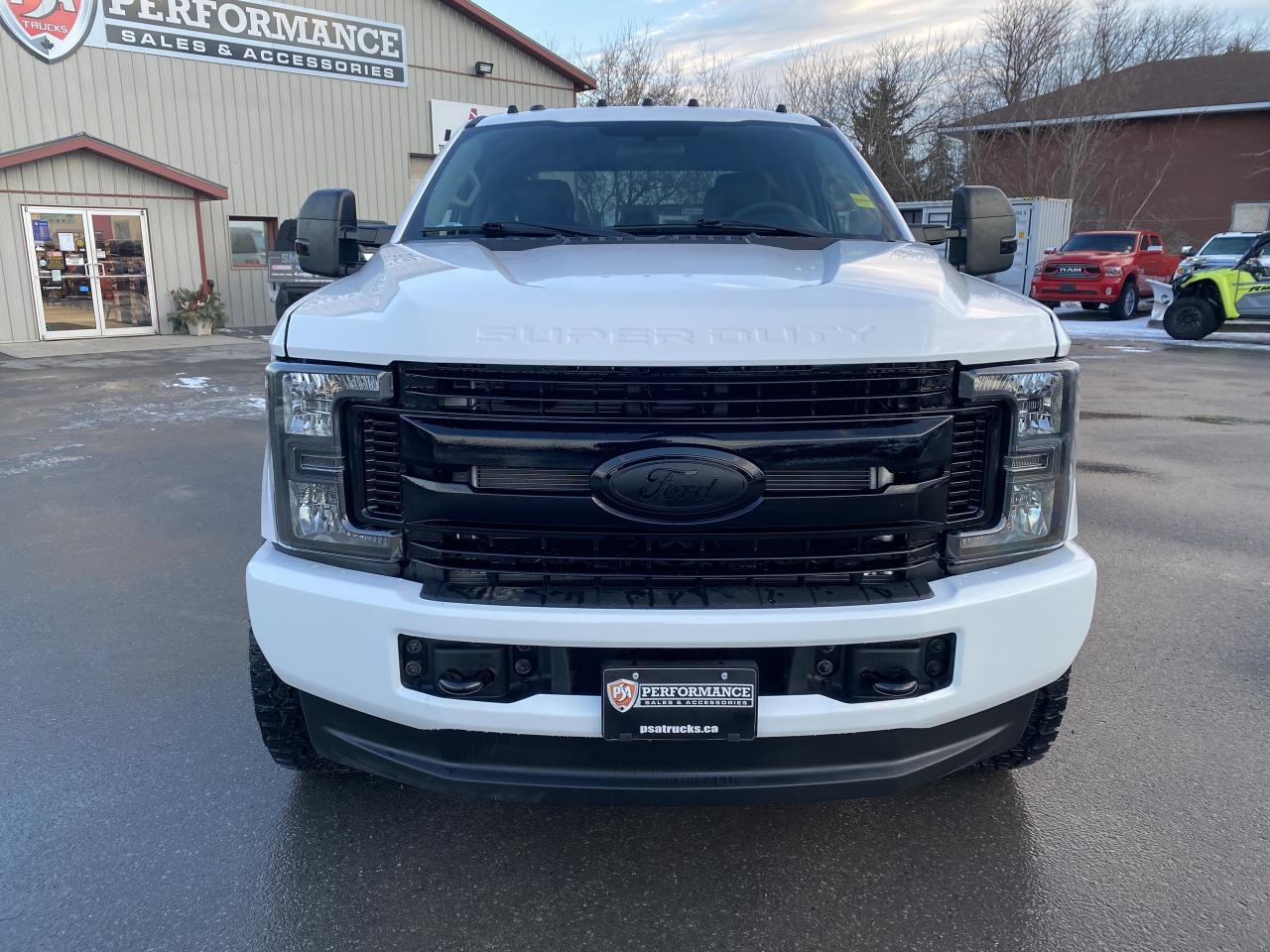 2019 Ford F-350 XLT BDS LEVEL/WHEEL/TIRE/LEATHER PKG!! Photo