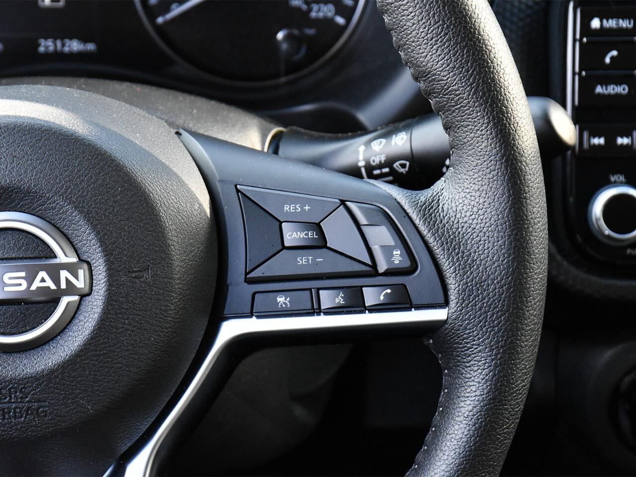 2024 Nissan Kicks SV FWD, APPLE CARPLAY, REMOTE START Photo