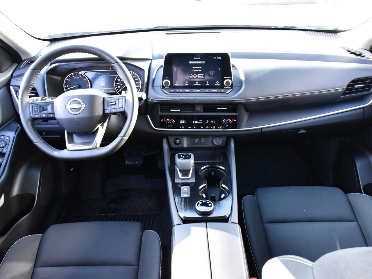 2024 Nissan Kicks SV FWD, APPLE CARPLAY, REMOTE START Photo