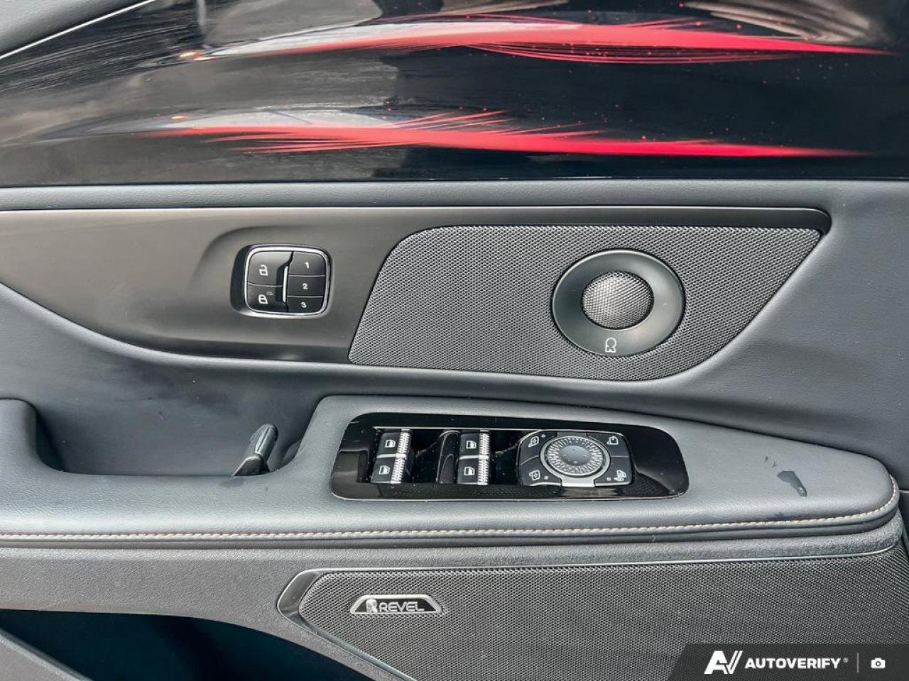 2024 Lincoln Nautilus Reserve   MOONROOF   LTHR   HTD STEER WHEEL MOONRO Photo