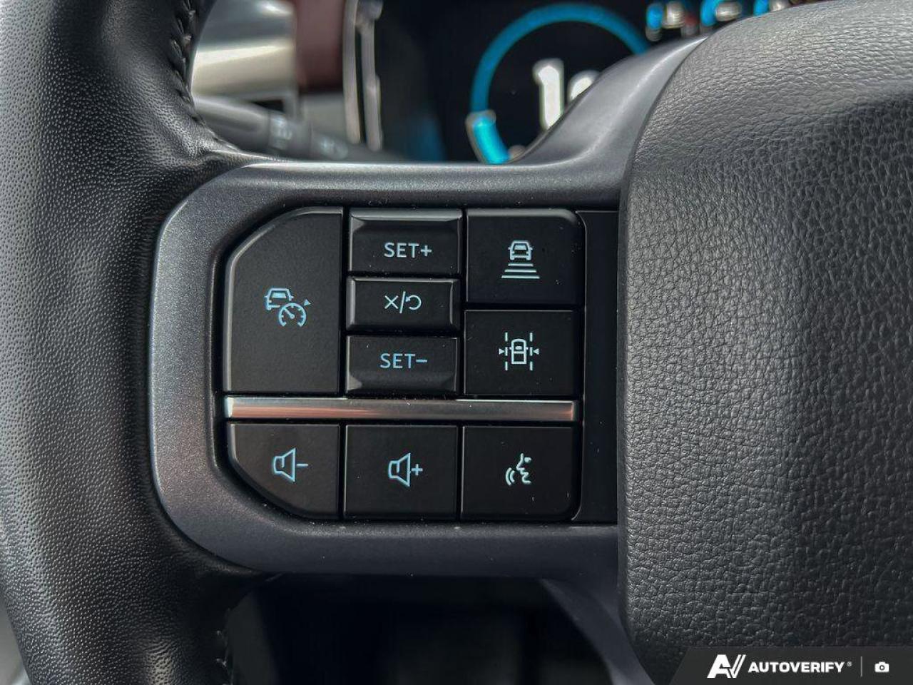 2023 Ford F-150 LARIAT   MOONROOF   TRAILER TOW PKG MOONROOF   TRA Photo