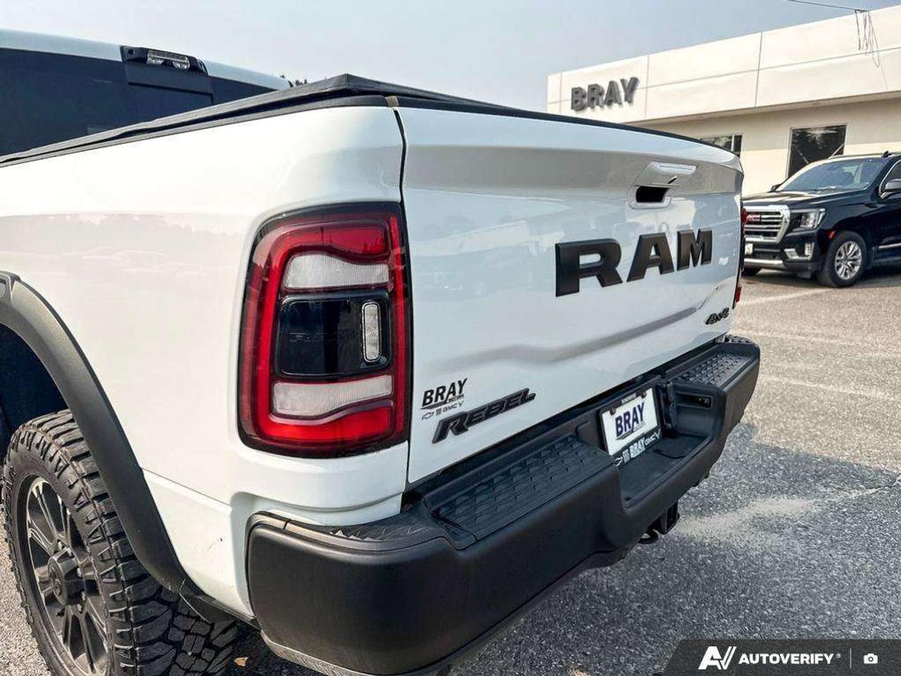 2024 RAM 2500 RUNNING BOARDS. ALL WEATHER MATS. TONNEAU COVER. HEATED BACK SEATS. TRAILER REVERSE GUIDANCE. CERTIFIED. Photo