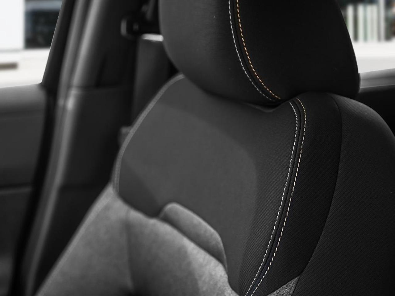 2025 Nissan Kicks SV Photo