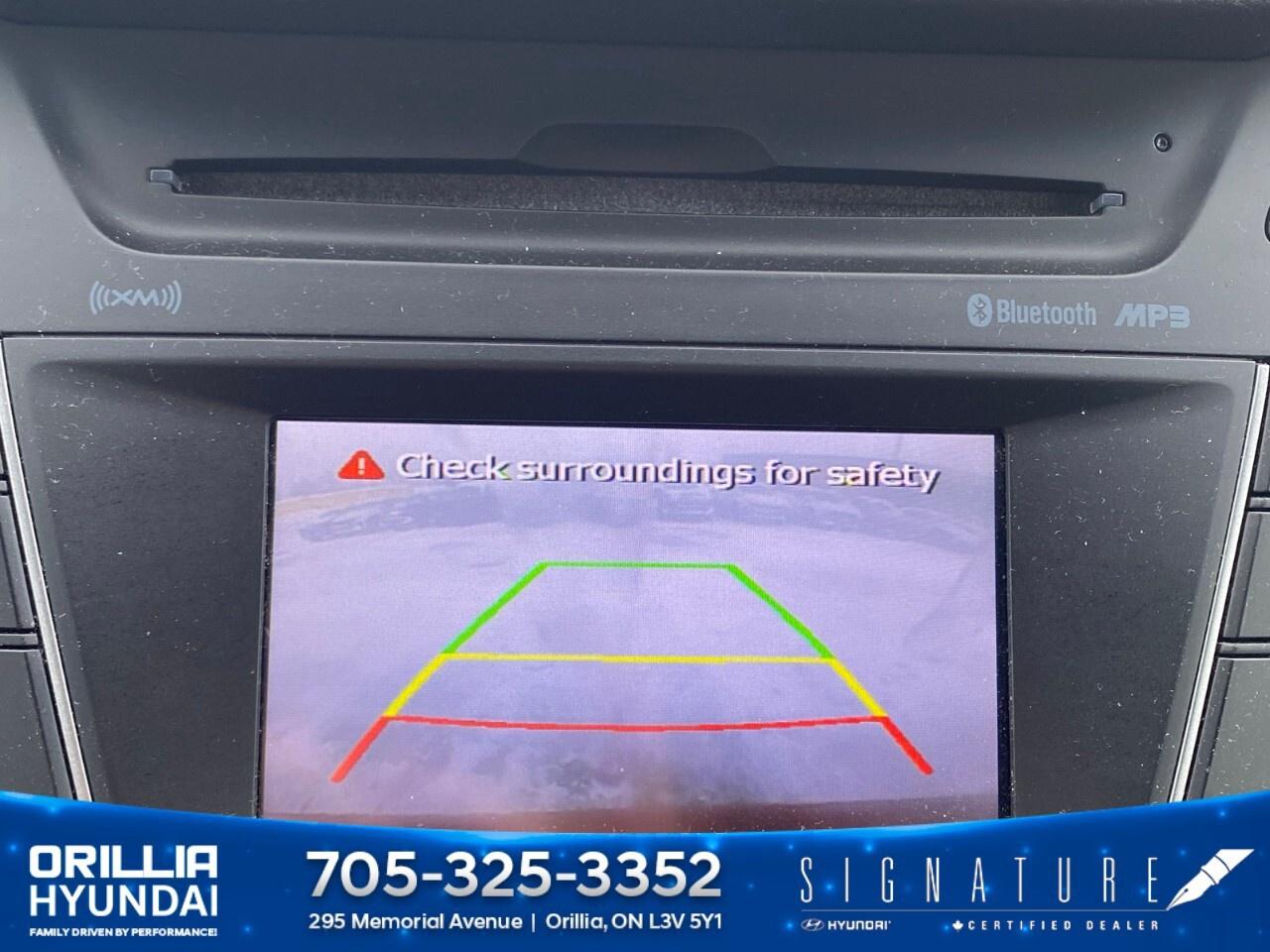 2015 Hyundai Santa Fe XL AWD 4dr 3.3L Auto Luxury Photo