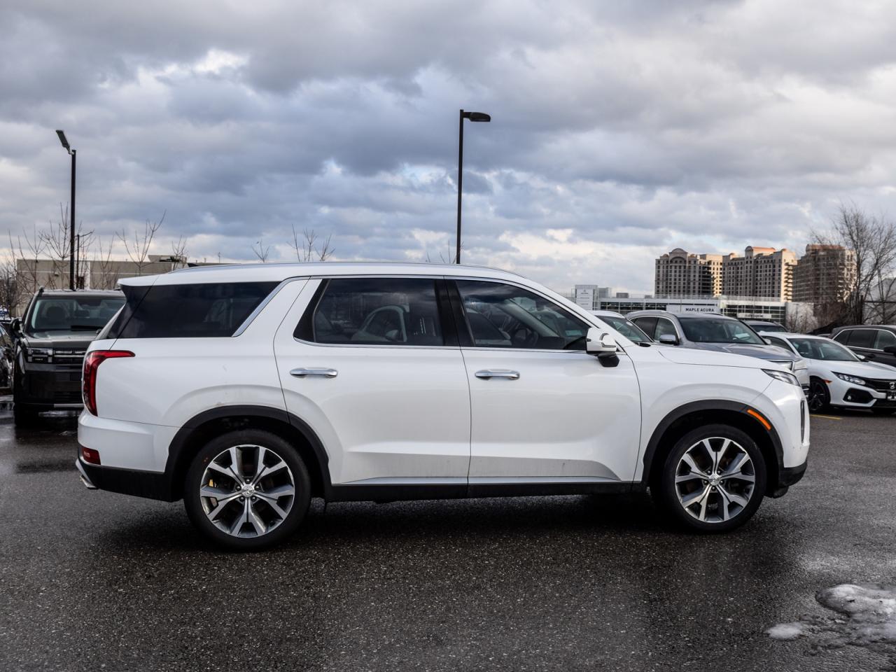 2022 Hyundai PALISADE DONT PAY FOR 90 DAYS   8-PASS   LOW KMS Photo3