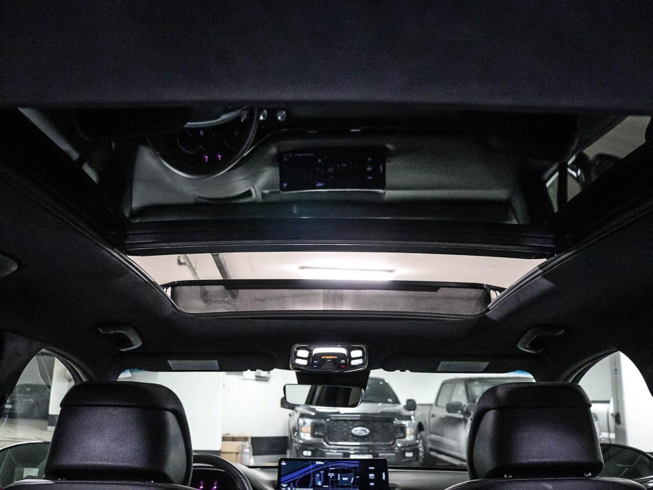 2023 Genesis GV70 3.5T Sport Plus AWD Photo