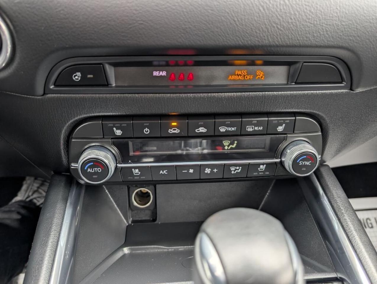 2022 Mazda CX-5 GT AWD   NAV   LEATHER   SUNROOF  BLND SPOT   CAME Photo