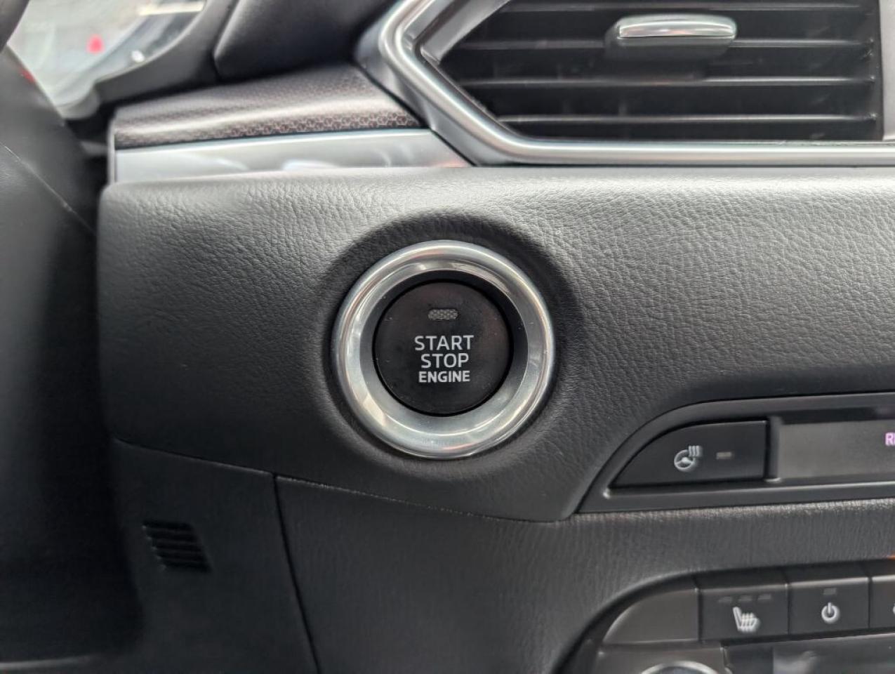 2022 Mazda CX-5 GT AWD   NAV   LEATHER   SUNROOF  BLND SPOT   CAME Photo