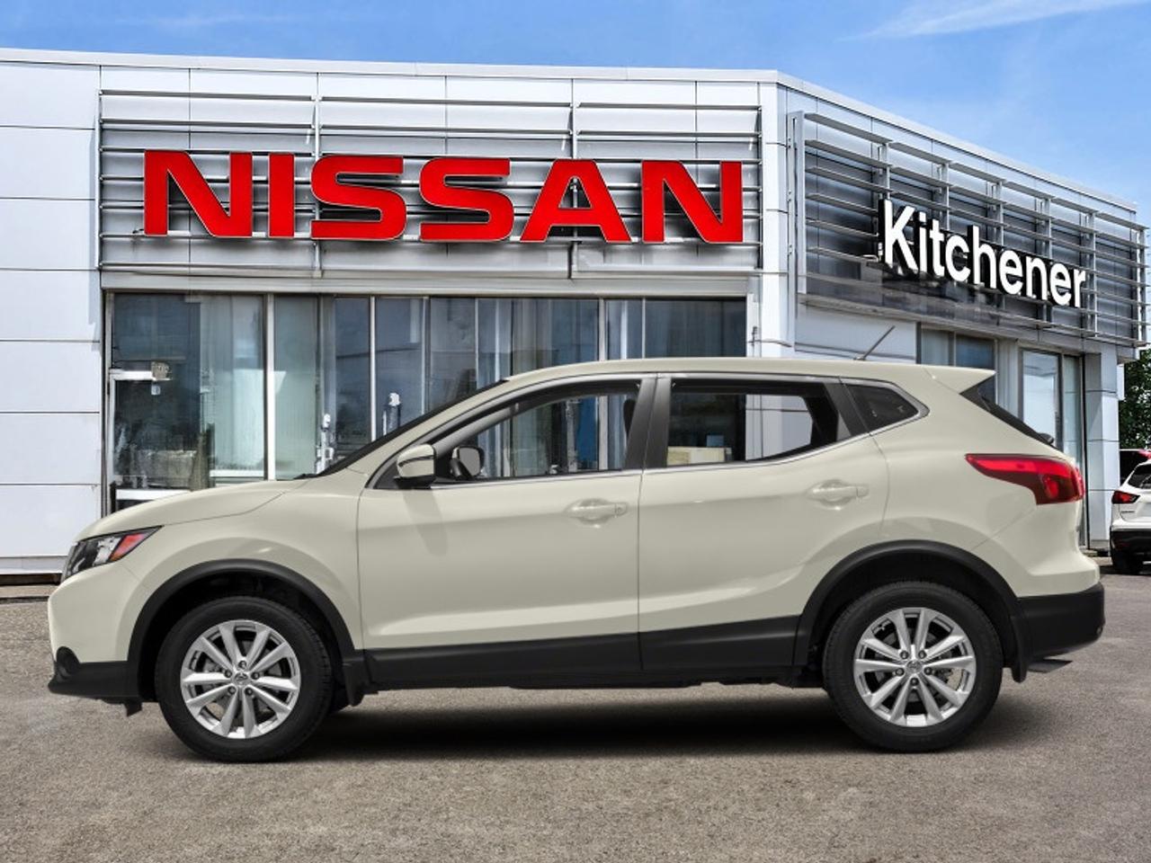 2017 Nissan Qashqai S   *AS-IS*   Manual   Bluetooth Photo0