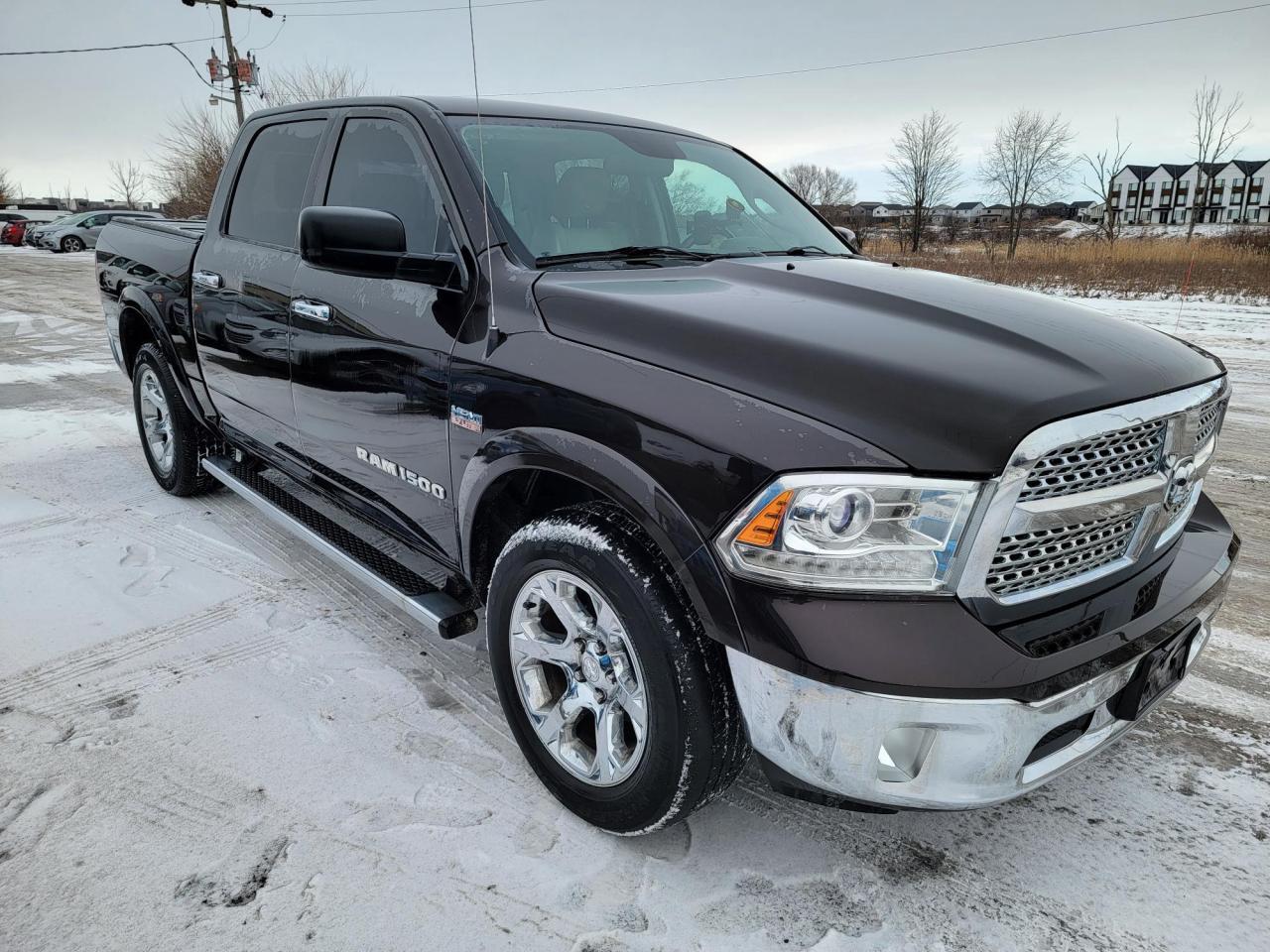 2017 RAM 1500 4WD Crew Cab Laramie Photo