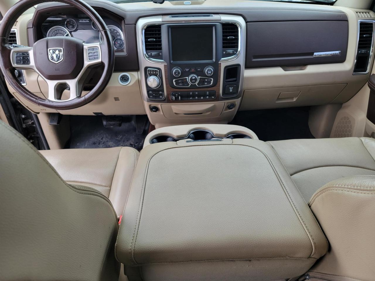 2017 RAM 1500 4WD Crew Cab Laramie Photo