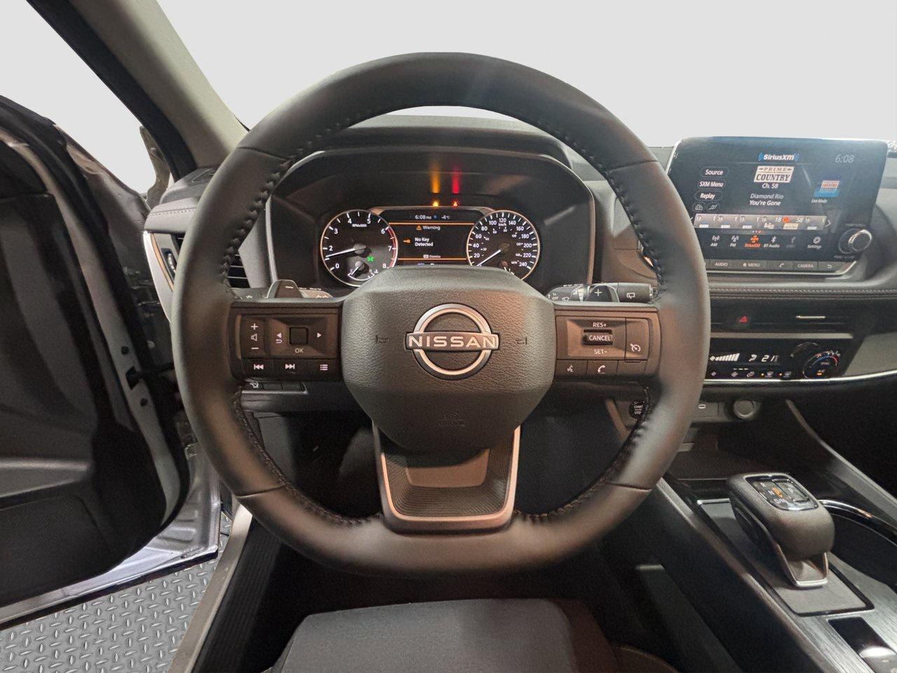 2025 Nissan Rogue S HEATED SEATS   HEATED STEERING   REMOTE START Photo