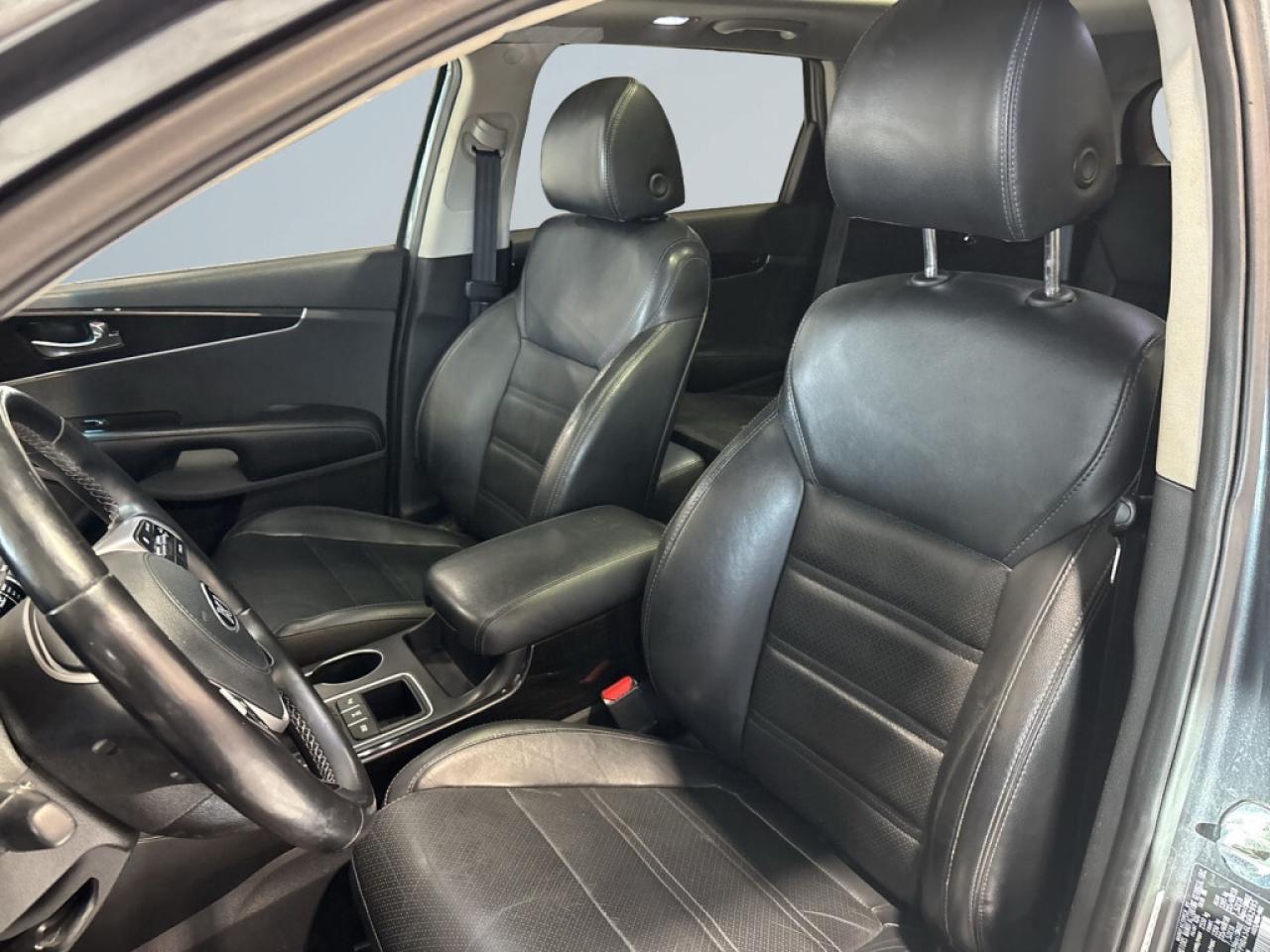 2020 Kia Sorento EX AWD/ 7 Seater/Leather/Sunroof/NAVI/Drive Assist Photo