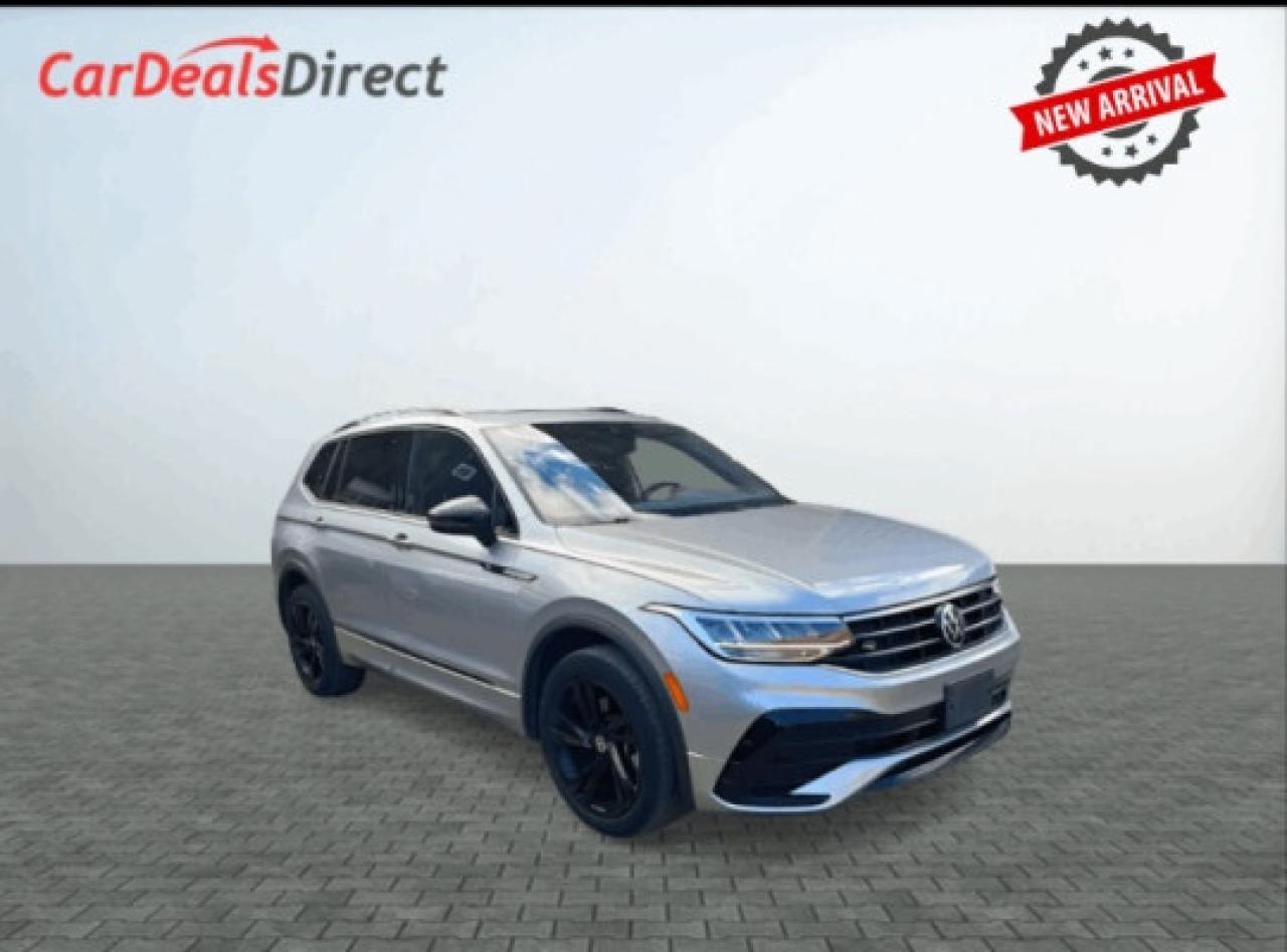2023 Volkswagen Tiguan R-Line Black Edition 4MOTION/Leather/Sunroof/NAVI/ Photo0