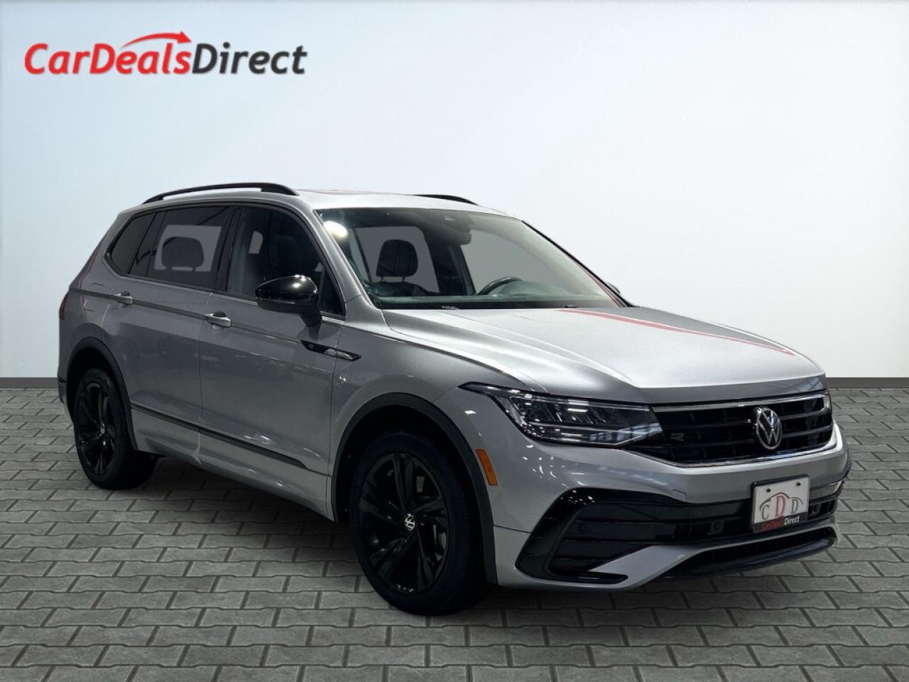 2023 Volkswagen Tiguan R-Line Black Edition 4MOTION/Leather/Sunroof/NAVI/ Photo