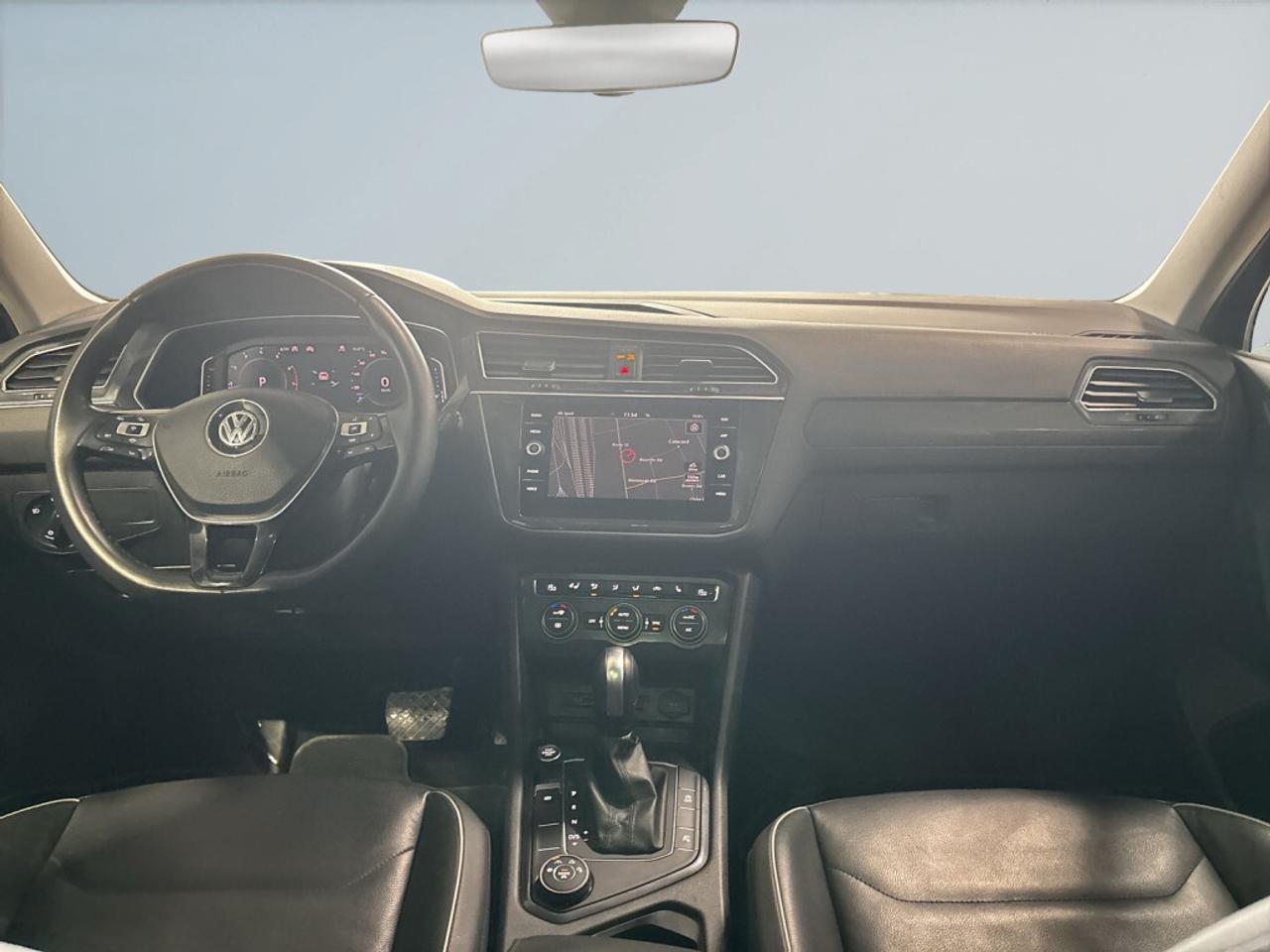 2020 Volkswagen Tiguan Highline 4MOTION / Remote Start / Leather / NAV / Photo