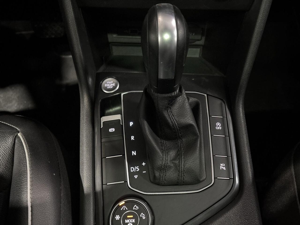 2020 Volkswagen Tiguan Highline 4MOTION / Remote Start / Leather / NAV / Photo