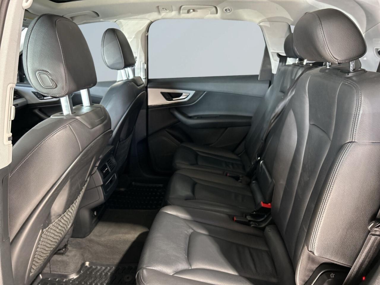 2018 Audi Q7 2.0 TFSI quattro /7 Seater/NAVI/Leather/Sunroof/Cl Photo