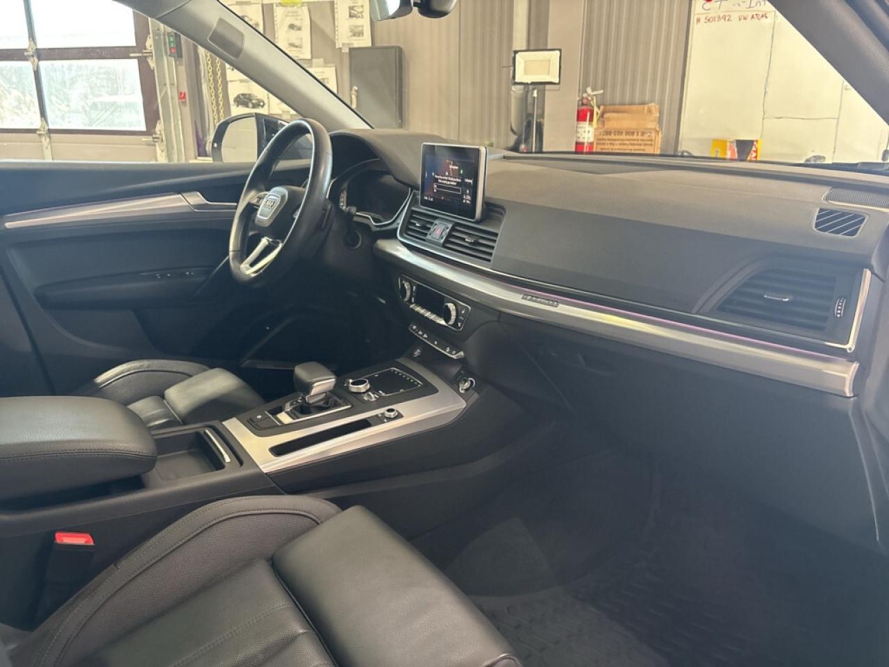 2020 Audi Q5 Technik/ No accidents/Compleat Service Records/Car Photo