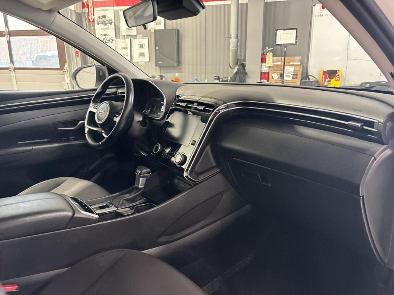 2022 Hyundai Tucson Preferred AWD/Lane Assist/ Blind Spot Assist/Remot Photo