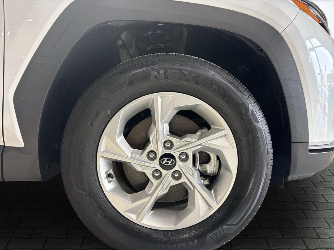 2022 Hyundai Tucson Preferred AWD/Lane Assist/ Blind Spot Assist/Remot Photo